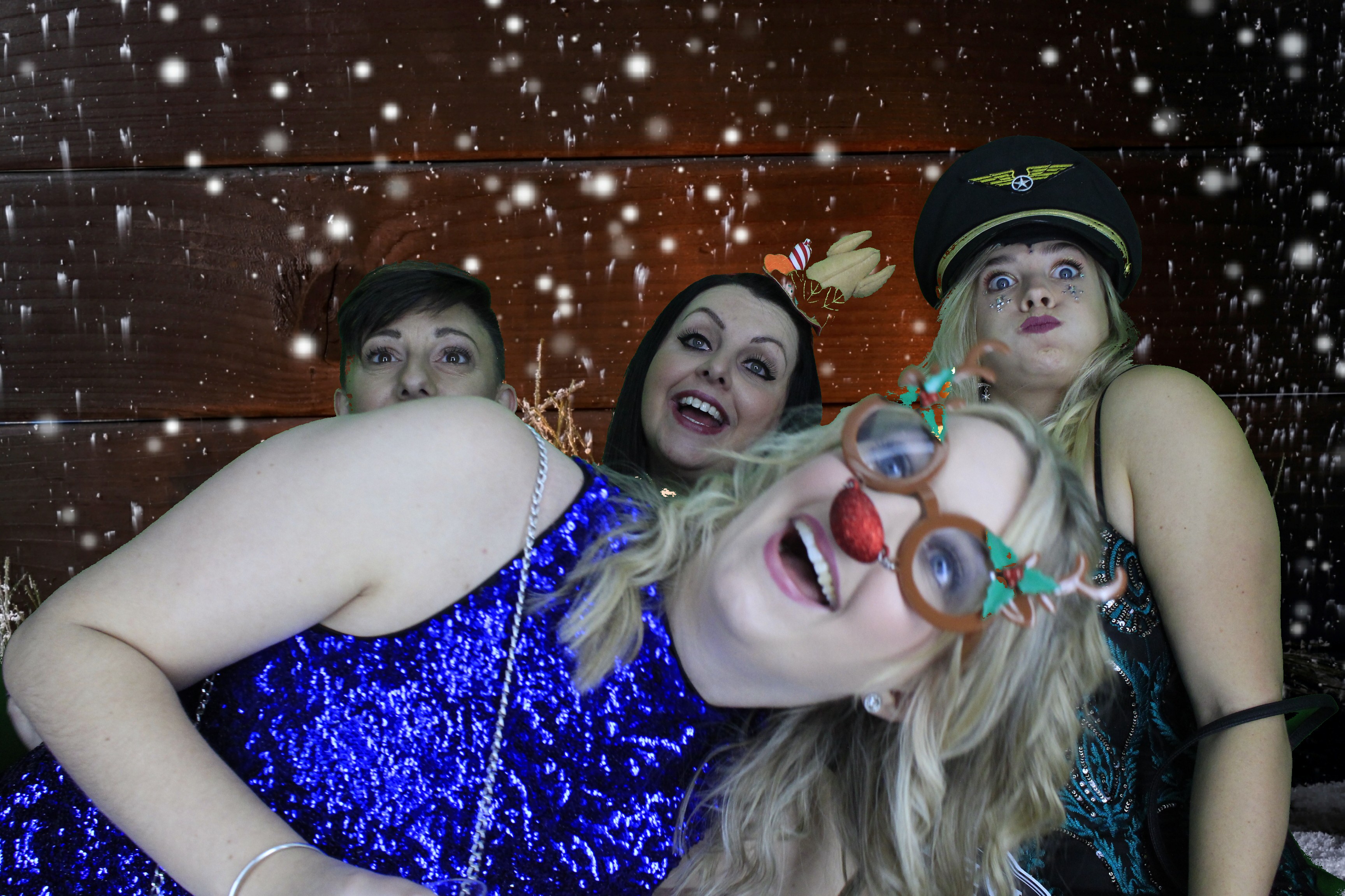 Planet Cruise Christmas Party | View more photos from the event at gallery.myphotoboothexperience.co.uk/u/MyPhotoBoothExperienceLtd/Planet-Cruise-Christmas-Party